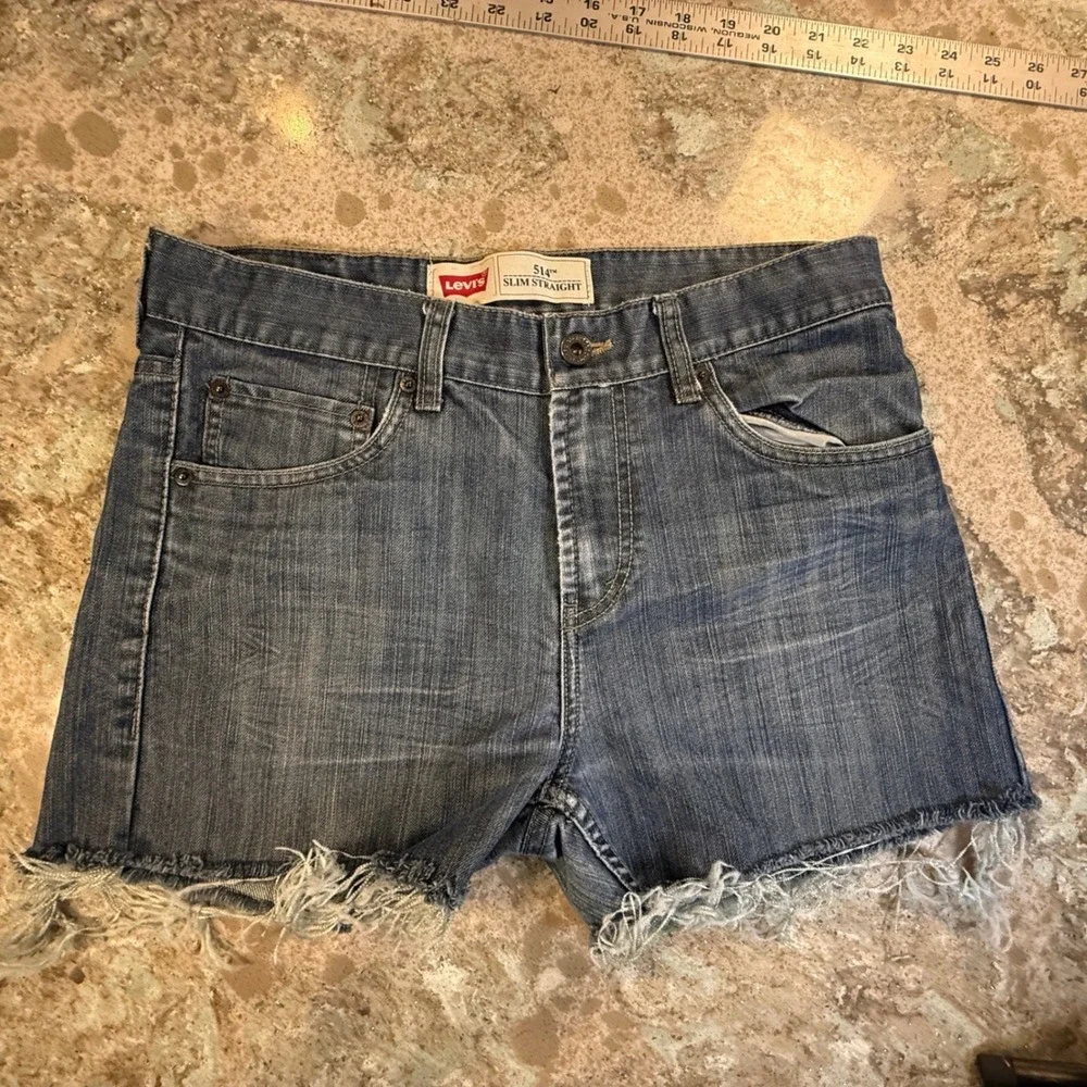 Levis 514‎ Slim Straight Blue Denim Cut Off Shorts Frayed Hem Womens 30 Waist